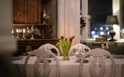 Stadshotellet i Haparanda välkomnar oss till middag